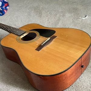 Left Handed Fender Acoustic Guitar